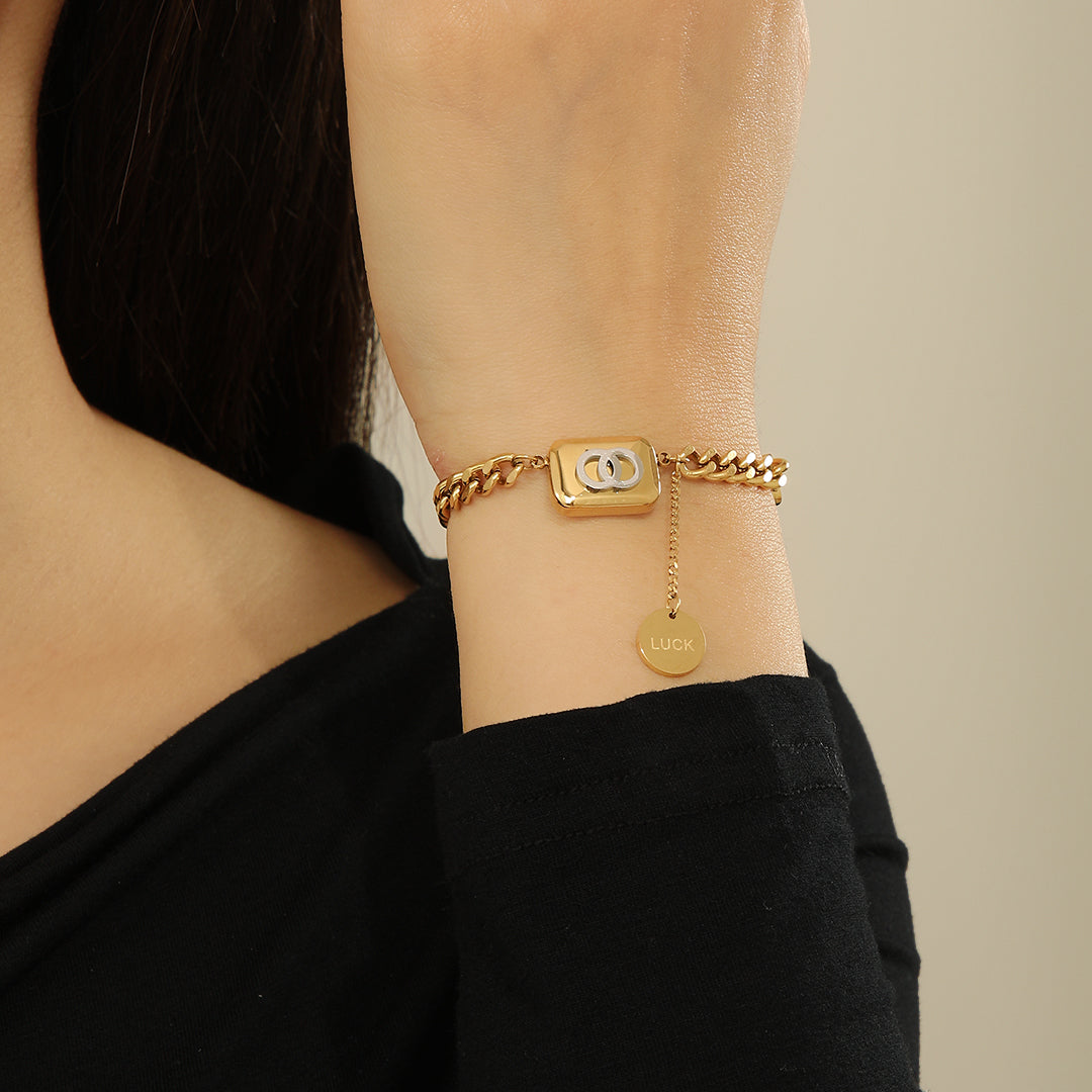 Radiant Mystique Gold Link Bracelet